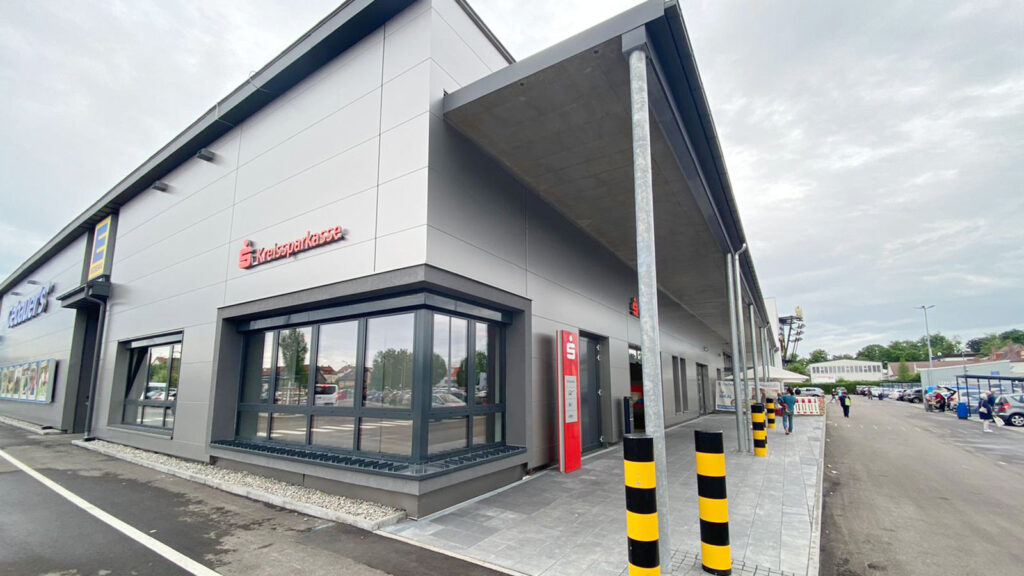 Paneelfassade Göppingen Edeka (2020)