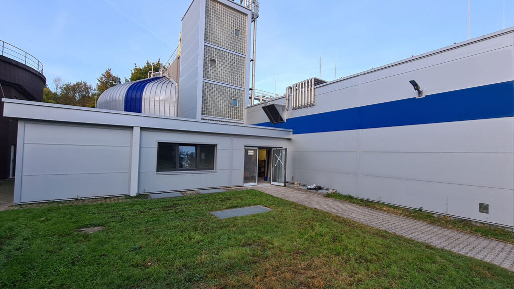 Sandwichfassade Reutlingen Klärwerk (2020)
